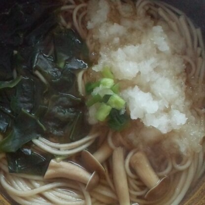 今日も寒かったから温かいお蕎麦にして美味しく頂いたよ♪
リンゴコンテナ３個分ってすごい量だね～羨ましいわ＾＾さすがフルーツの県だね♪